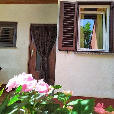 Ferienwohnung No Stress On Cres Exterior foto